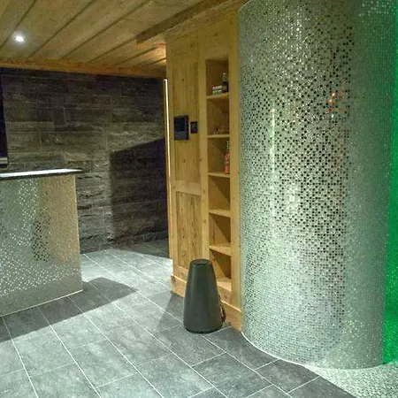 Grand Alpine Chalet 6 Bed, 6 Bath In Saanen Chalet